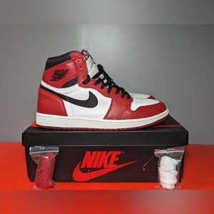 Size 12 - Jordan 1 Retro OG High Chicago